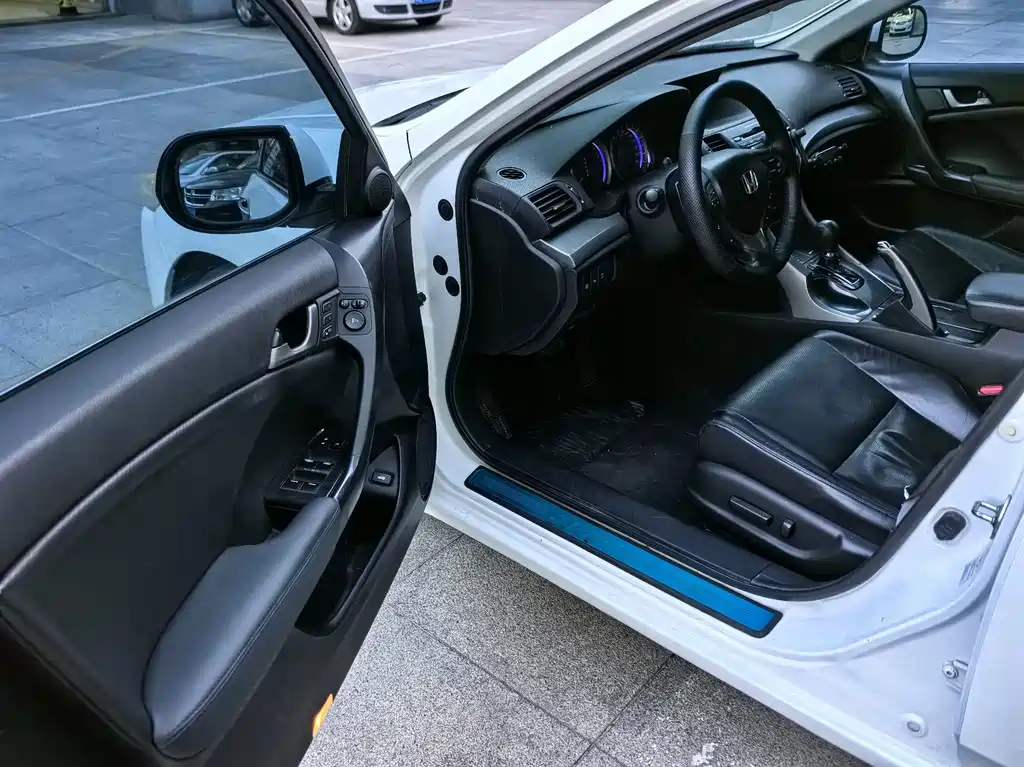 Honda Spirior — миниатюра 7