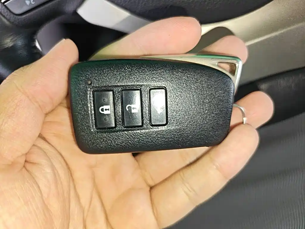 Lexus NX — миниатюра 9