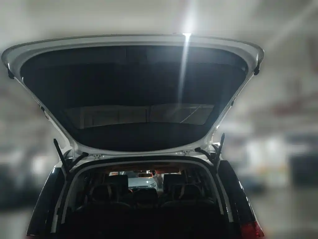 Skoda Yeti — миниатюра 15