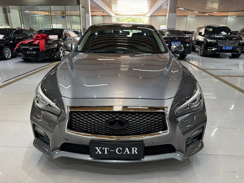 INFINITI Q50L
