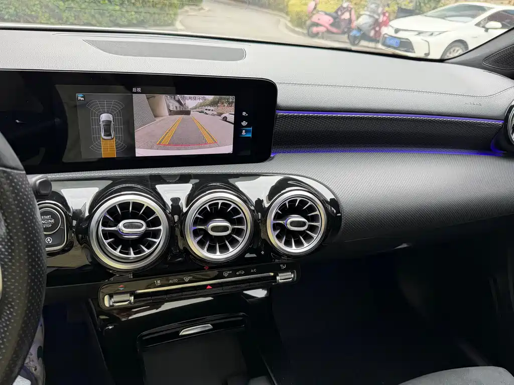 MERCEDES-BENZ A CLASS