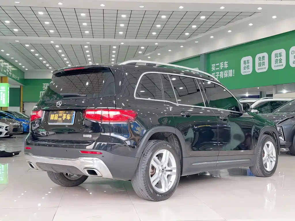 Mercedes-Benz GLB — миниатюра 6