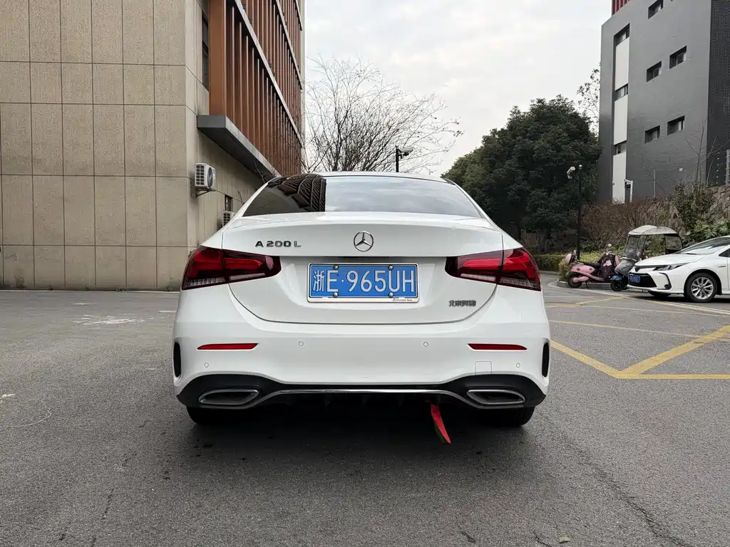 MERCEDES-BENZ A CLASS