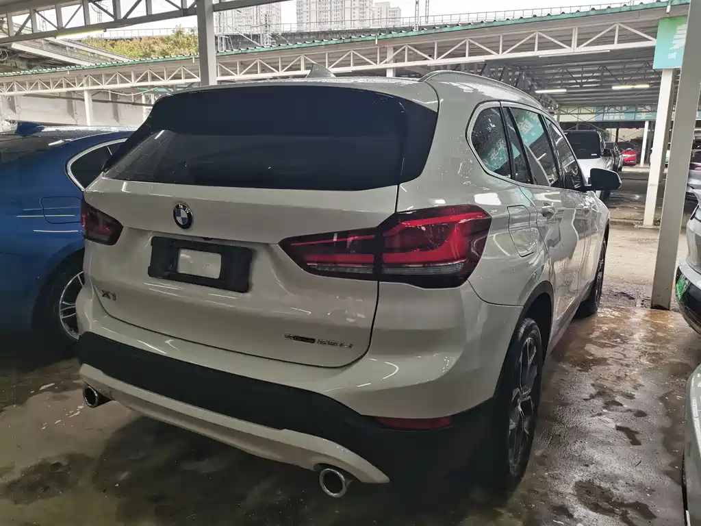 BMW X1 — миниатюра 7