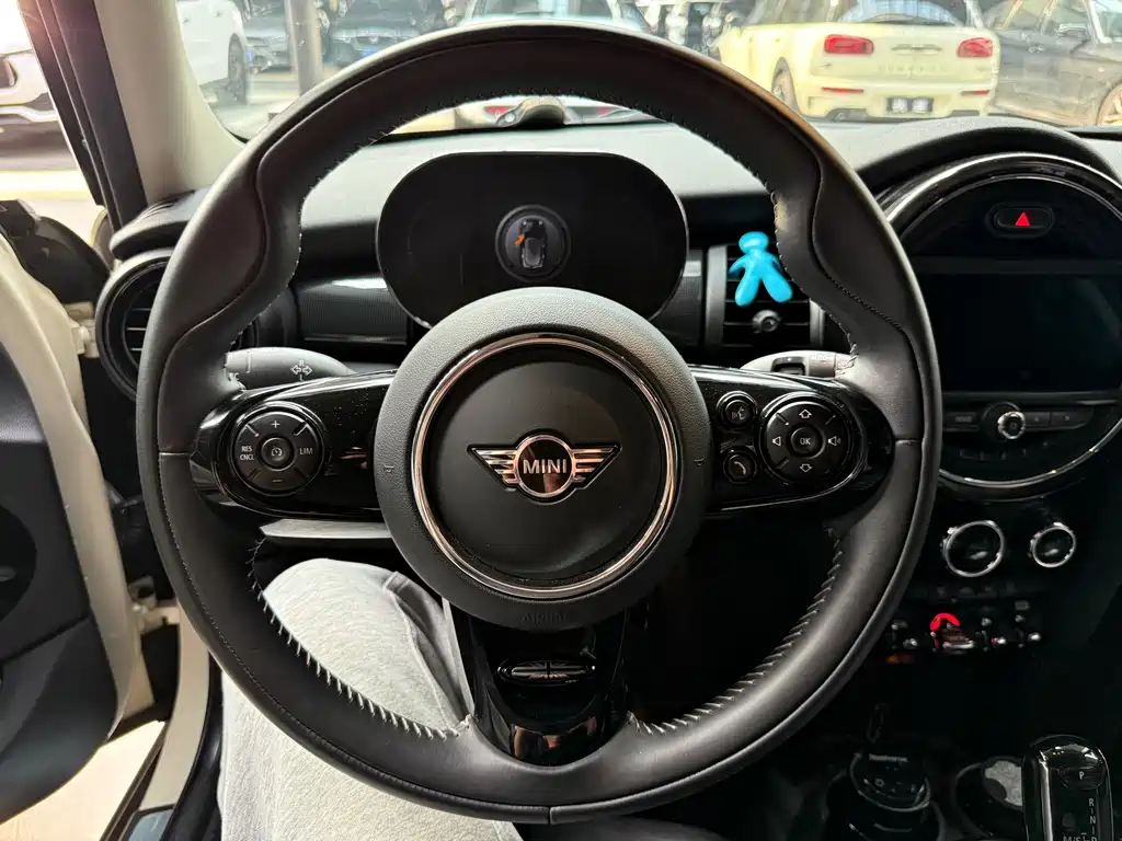 MINI Mini — миниатюра 5