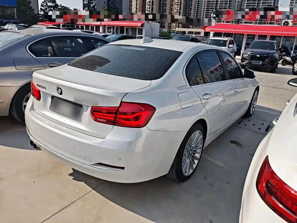 BMW 3 Series — миниатюра 5