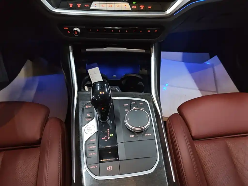 BMW 3 Series — миниатюра 14