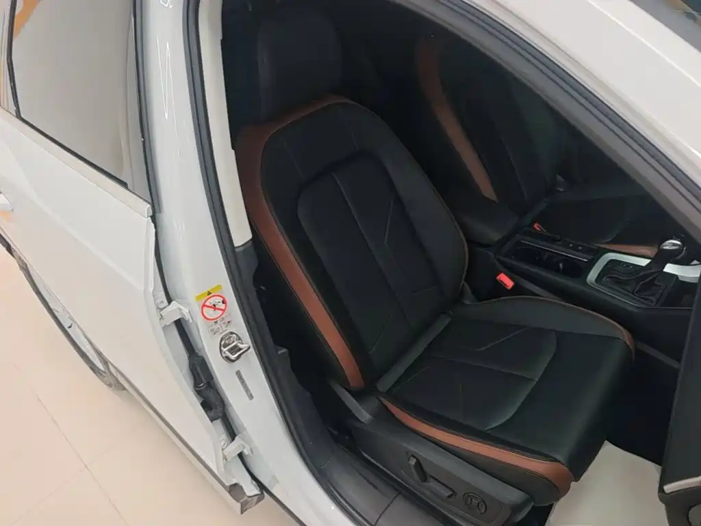 Audi Q3 — миниатюра 25