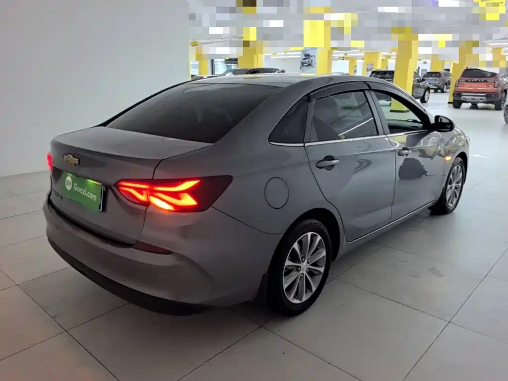 Chevrolet Monza — миниатюра 7