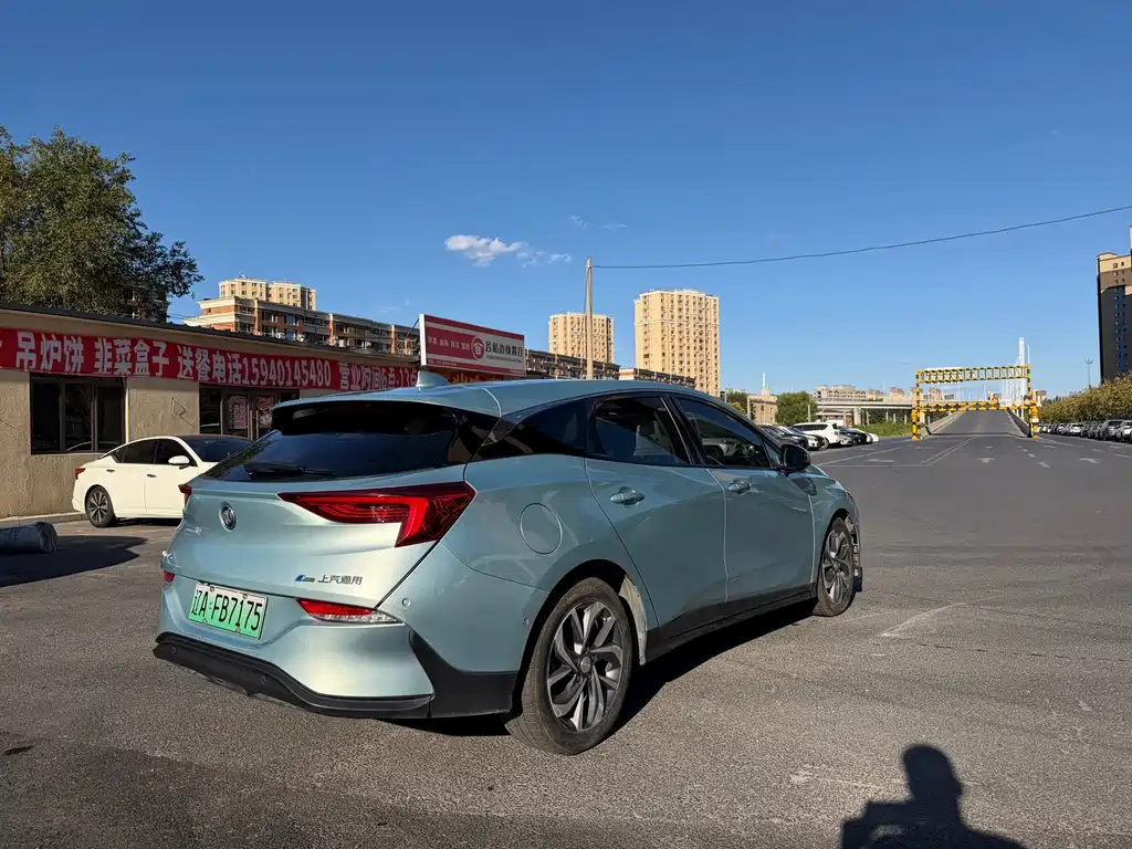 Buick Velite 6 — миниатюра 6