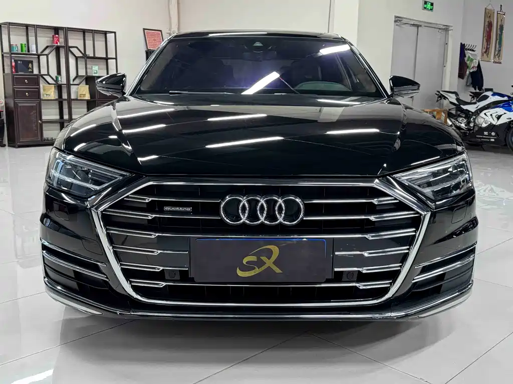 Audi A8 — миниатюра 2