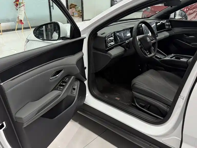 BYD Qin L — миниатюра 12