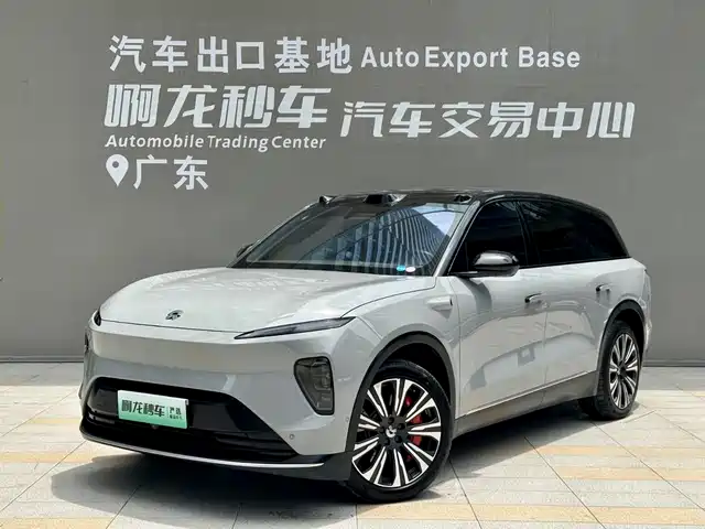 2023 Nio ES8