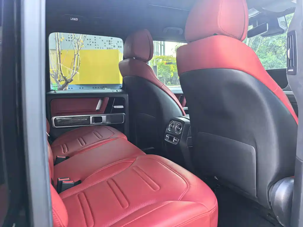 Mercedes-Benz G-Class — миниатюра 17