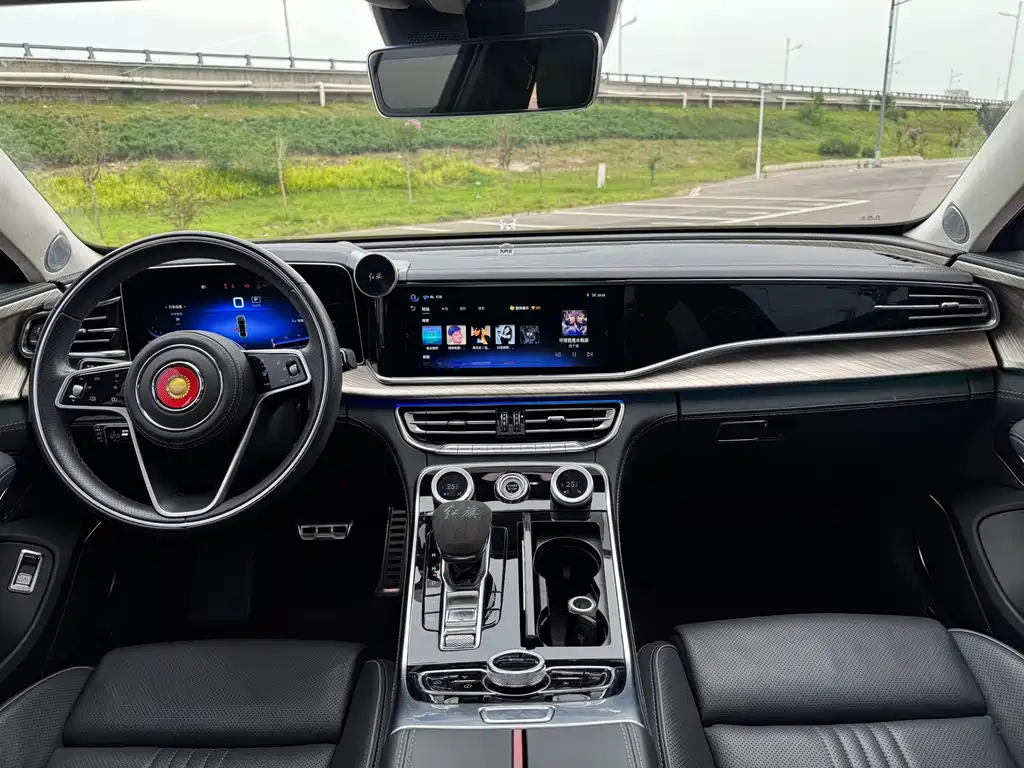 Hongqi H9 2020 3.0T мест