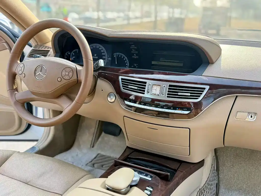 Mercedes-Benz S-Class S 2010 S 350 L Luxury