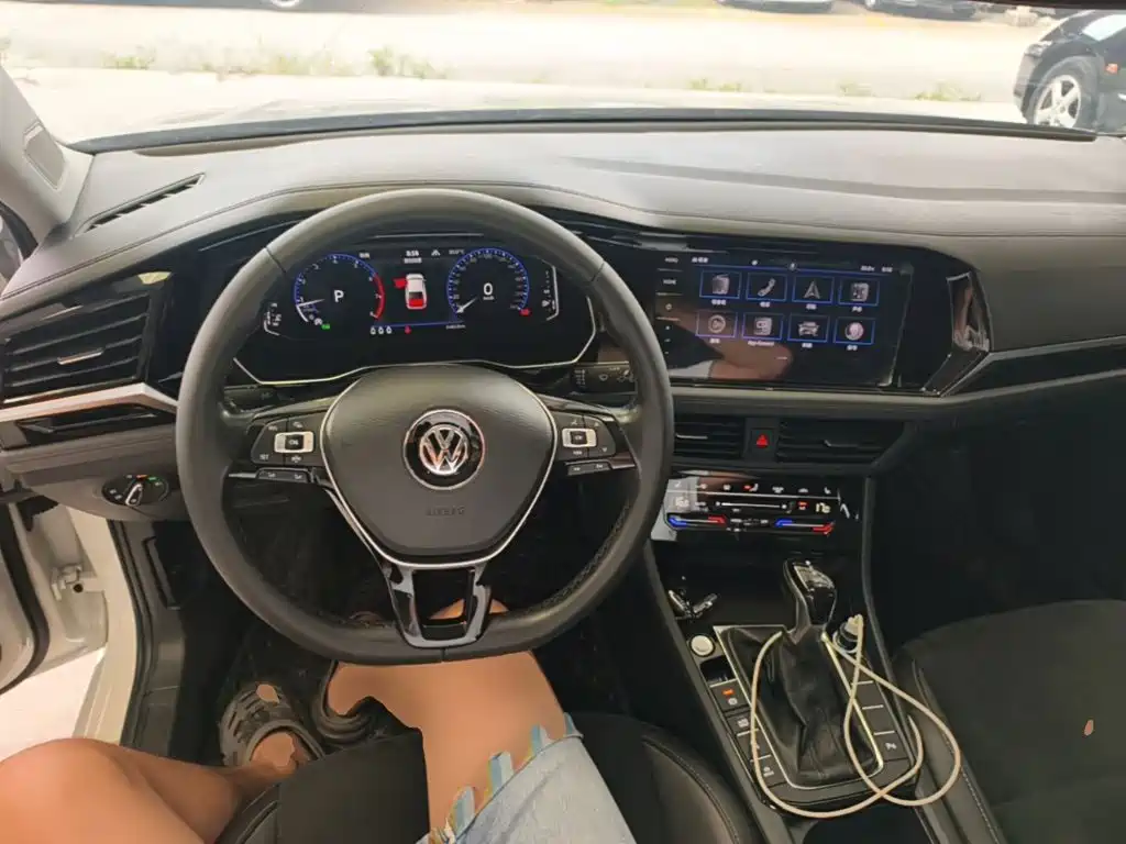Volkswagen Sagitar — миниатюра 10