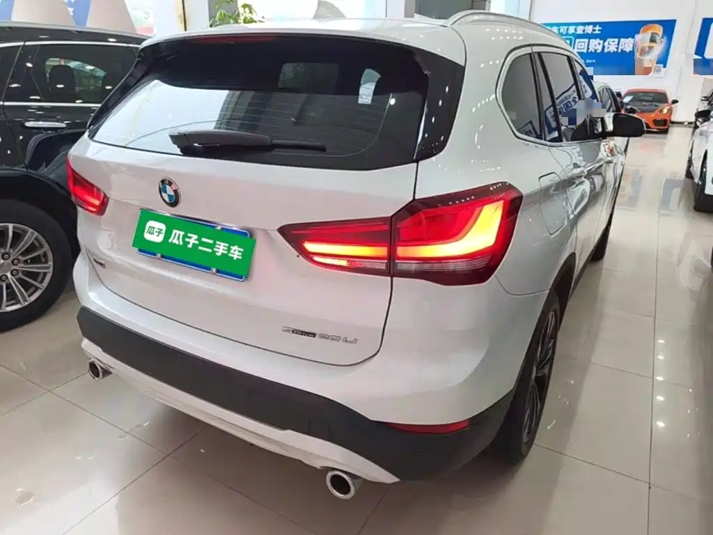 BMW X1 — миниатюра 7