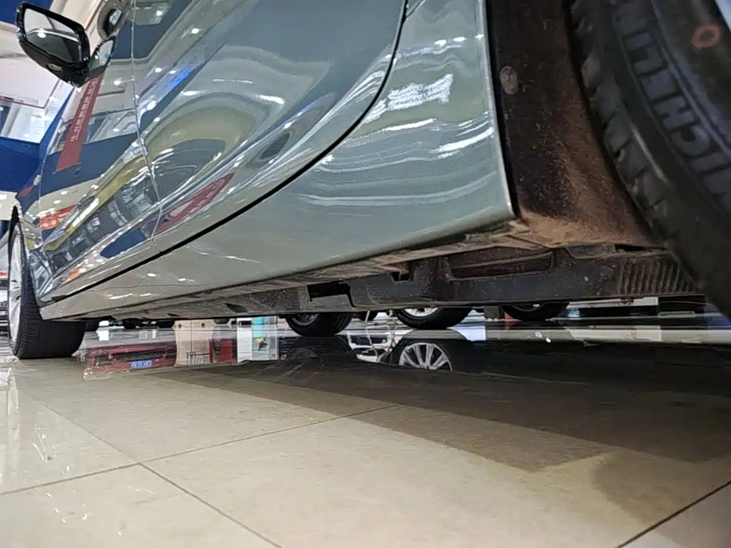 Cadillac CT5 — миниатюра 22