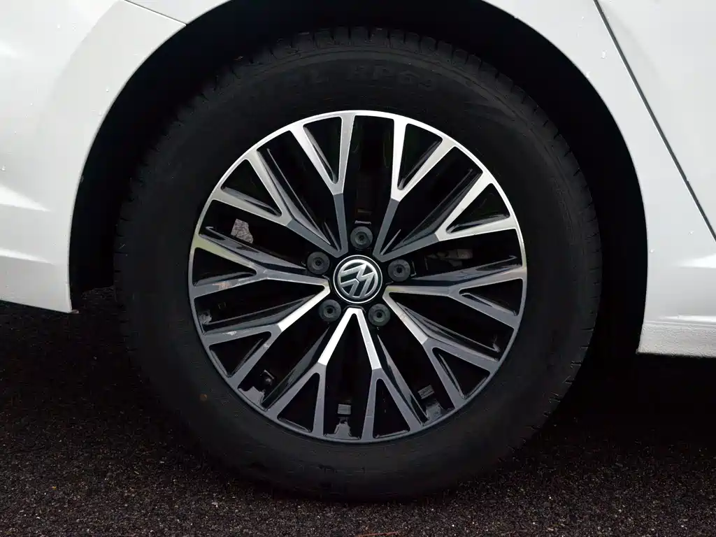 Volkswagen Sagitar — миниатюра 15