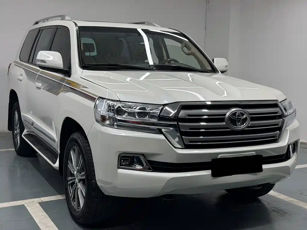 Toyota Land Cruiser 2016