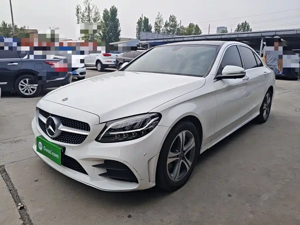 Mercedes-Benz C-Class — миниатюра 2