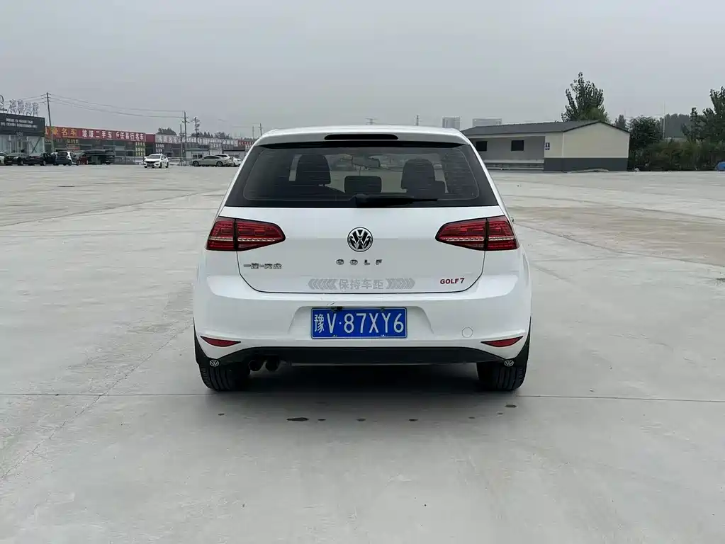 Volkswagen Golf — миниатюра 8