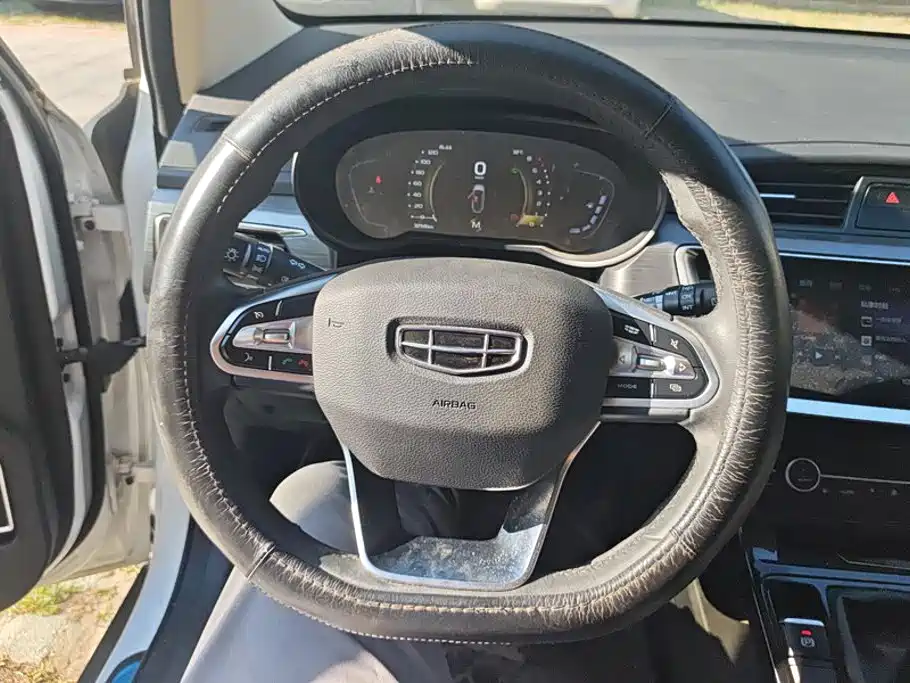 Geely Emgrand GS — миниатюра 15