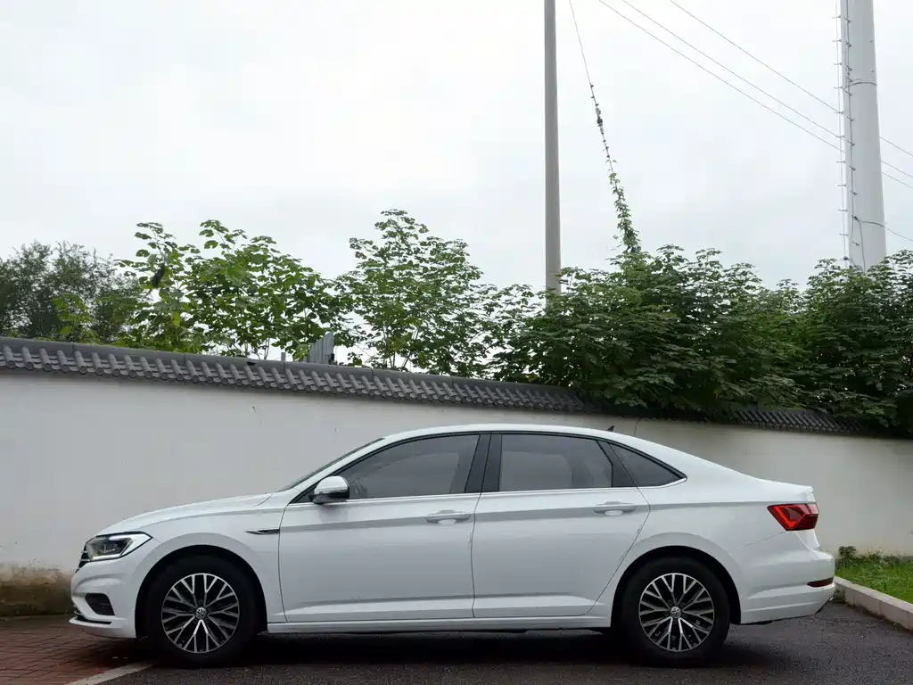 Volkswagen Sagitar — миниатюра 6