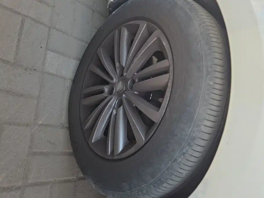 Citroen C4L — миниатюра 6