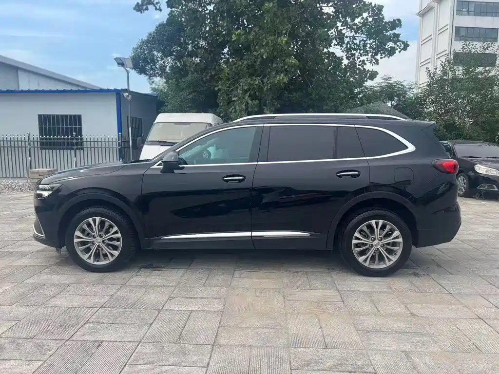 Buick Envision Plus — миниатюра 4