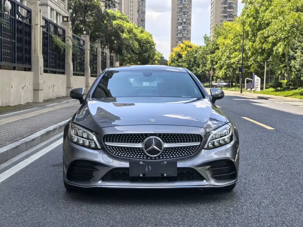 Mercedes-Benz C-Class (Import) — миниатюра 2