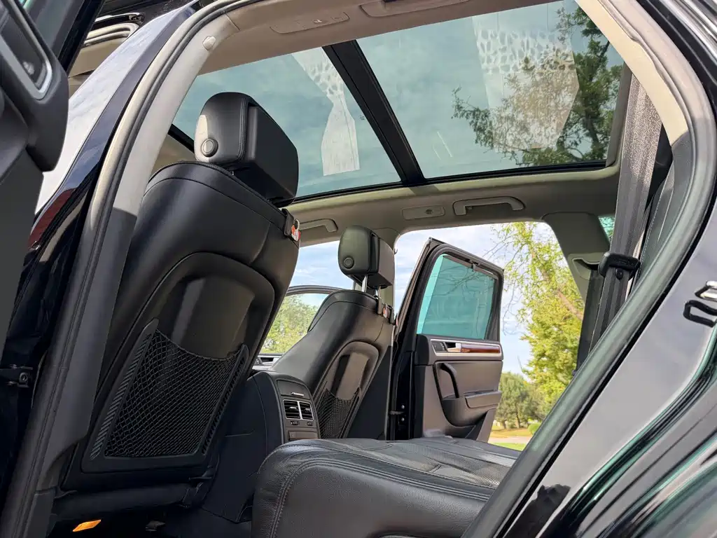 Volkswagen Touareg — миниатюра 19