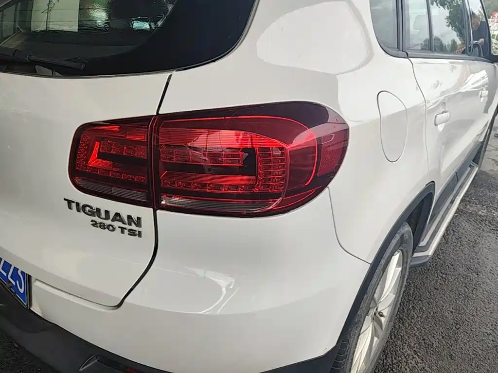 Volkswagen Tiguan — миниатюра 8