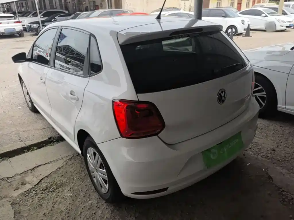 Volkswagen Polo — миниатюра 5