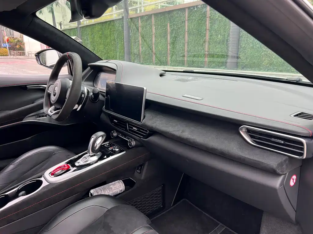 LOTUS SPORTS CAR EMIRA