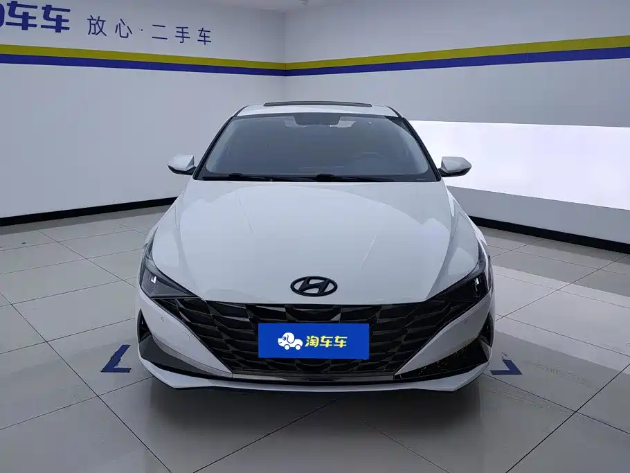 Hyundai Elantra — миниатюра 2