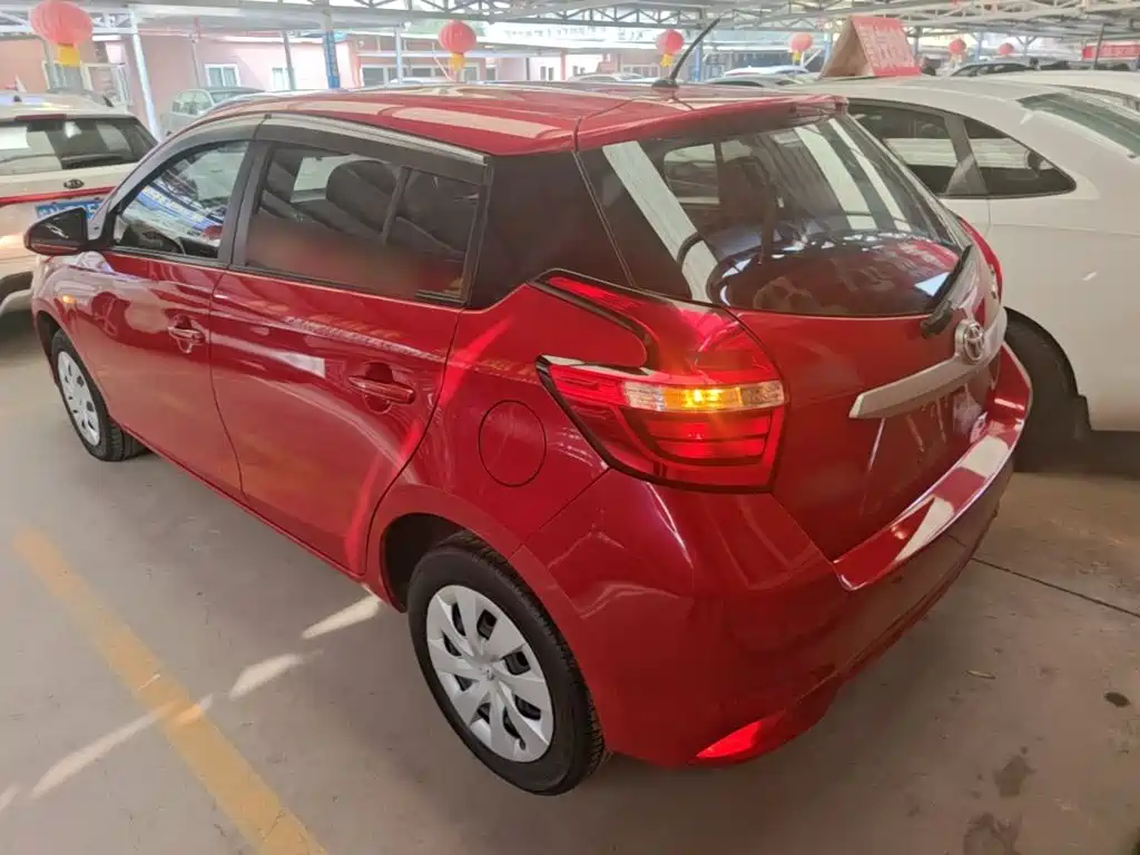 Toyota Vios FS — миниатюра 5