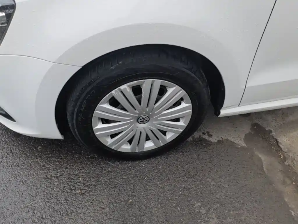 Volkswagen Polo — миниатюра 23