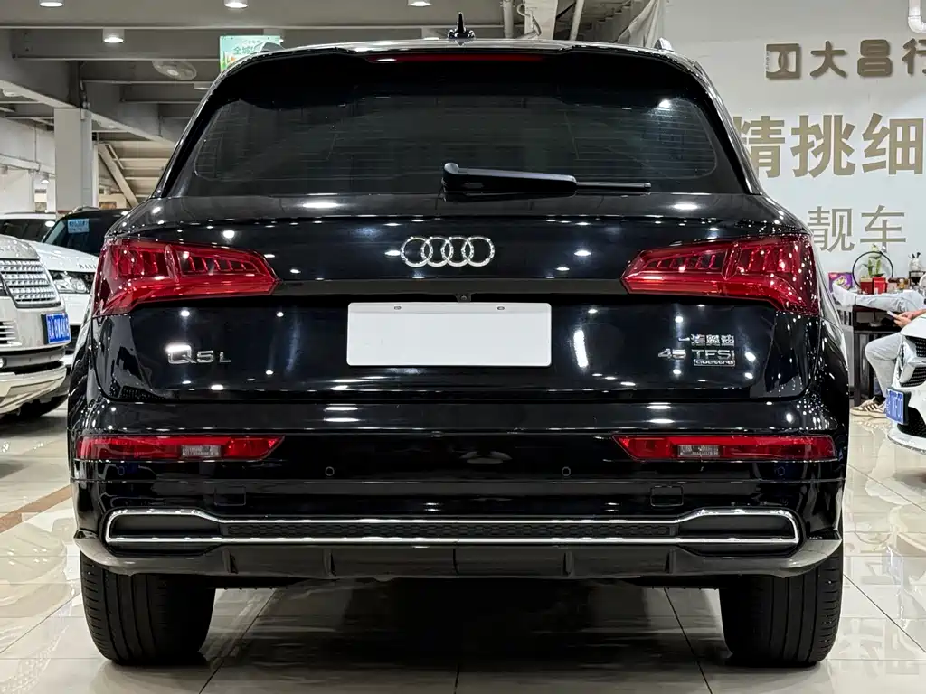 Audi Q5L — миниатюра 15