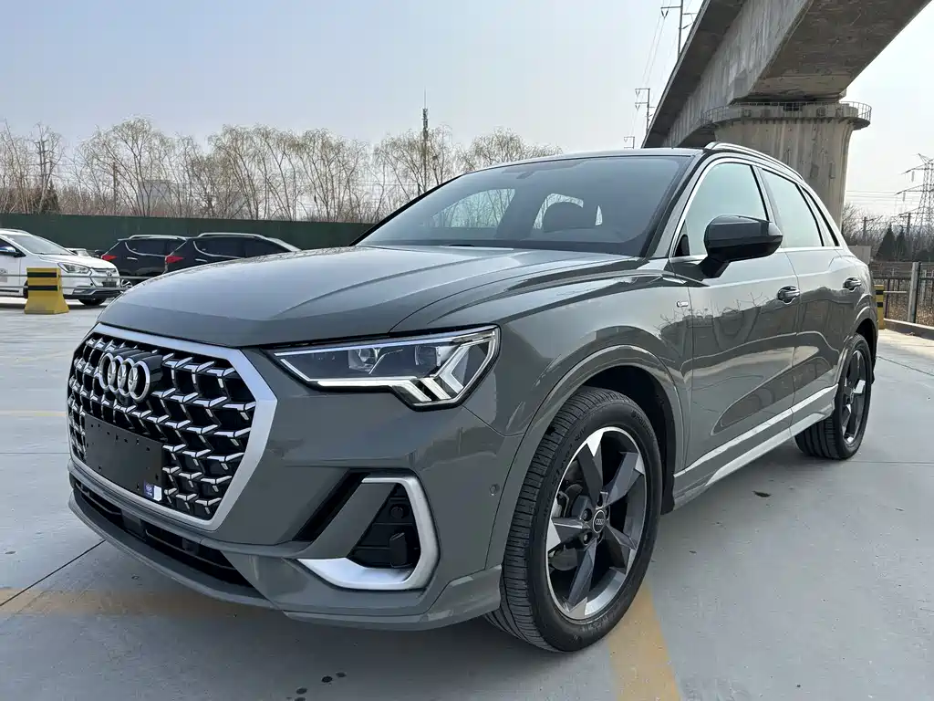Audi Q3 2023
