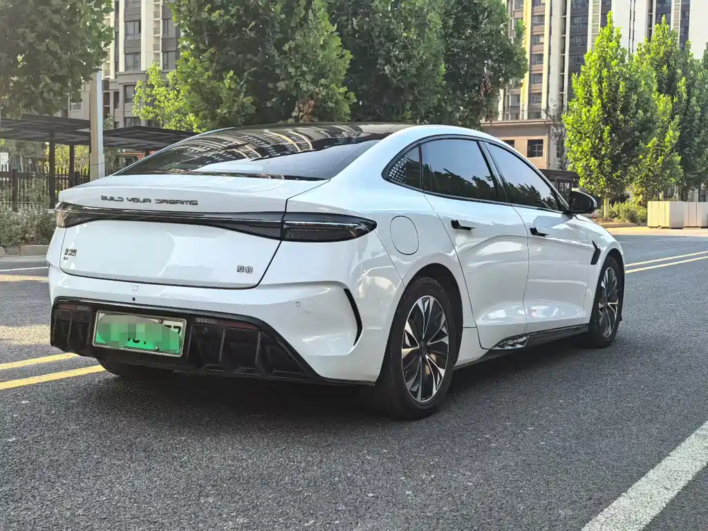 BYD Seal — миниатюра 9