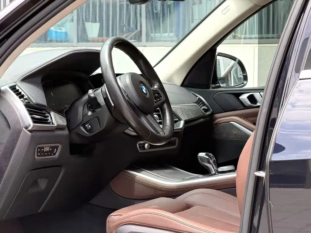 BMW X5 2019 xDrive40i M Sport