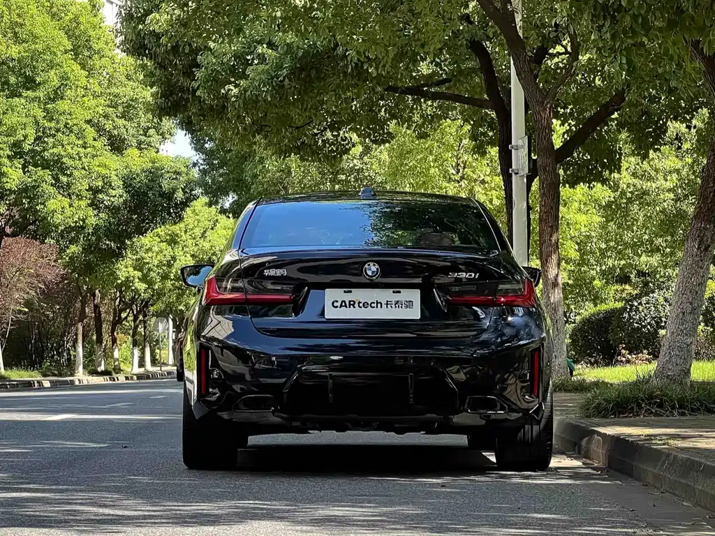 BMW 3 Series — миниатюра 4