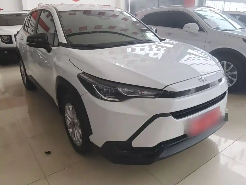Toyota Frontlander — миниатюра 4