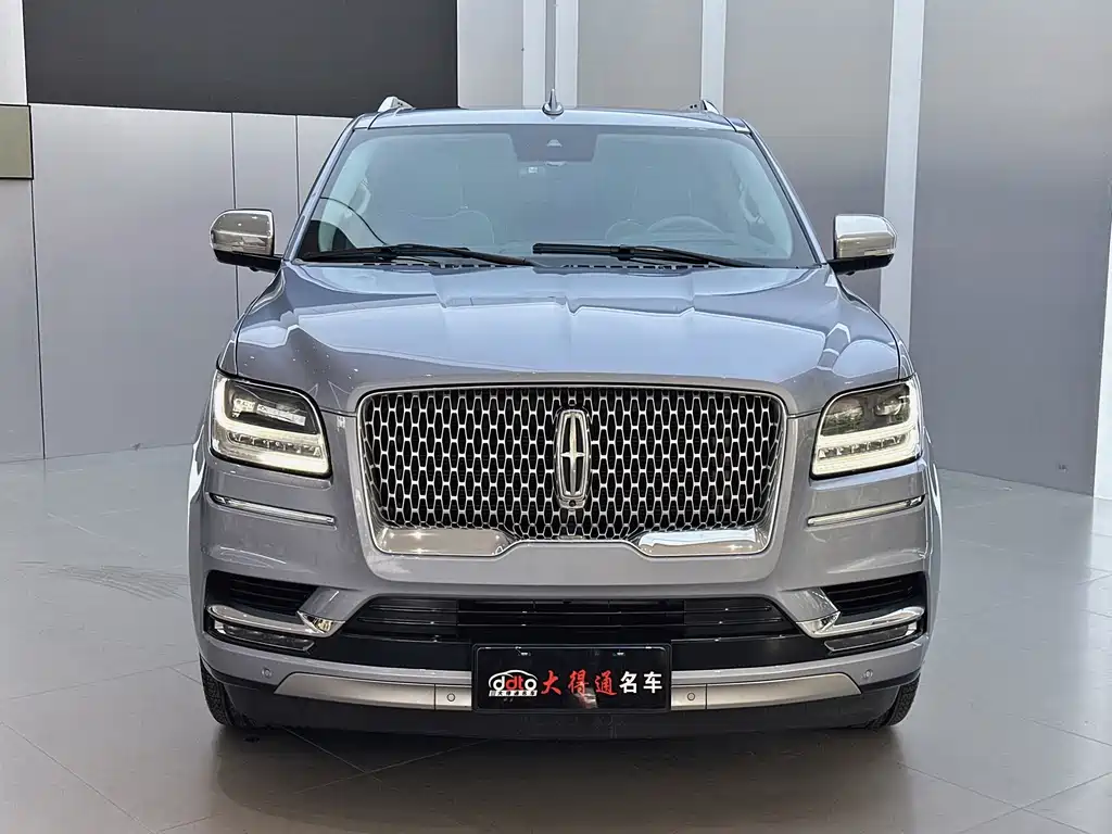 Lincoln Navigator 3.5T Presidential Series, фото 2