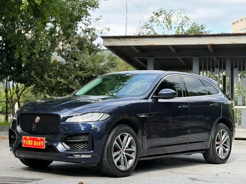 Jaguar F-PACE — миниатюра 3