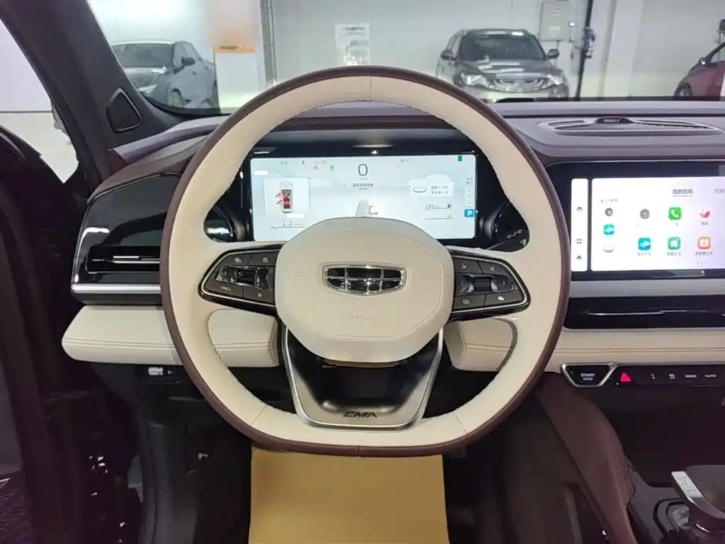 Geely Xingyue L — миниатюра 11