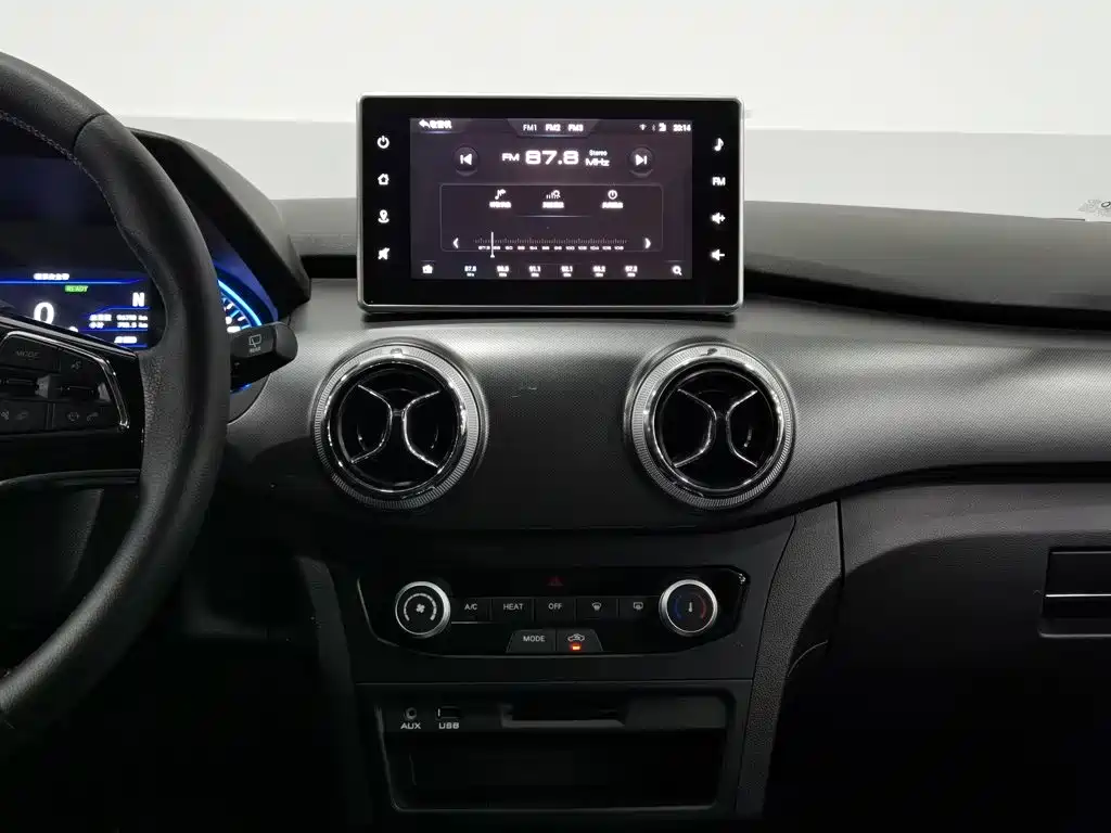 BAIC New Energy EC5 — миниатюра 12