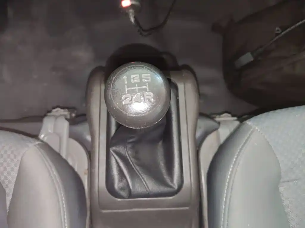 Wuling Rongguang Mini Truck — миниатюра 14